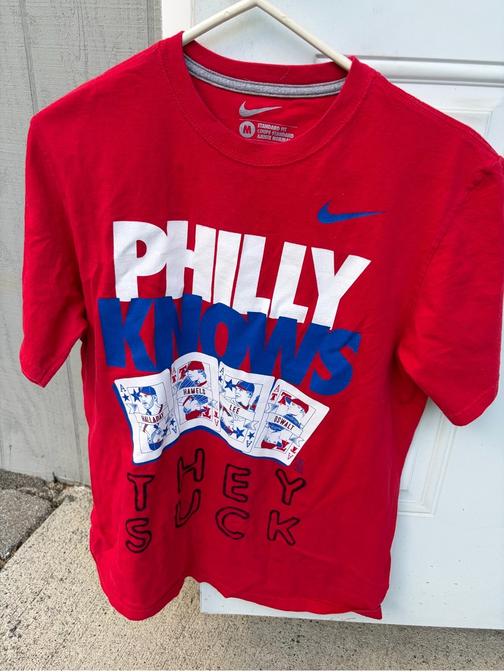 Nike athletic brand ANTI- Philadelphia Phillies mlb baseball shirt size medium